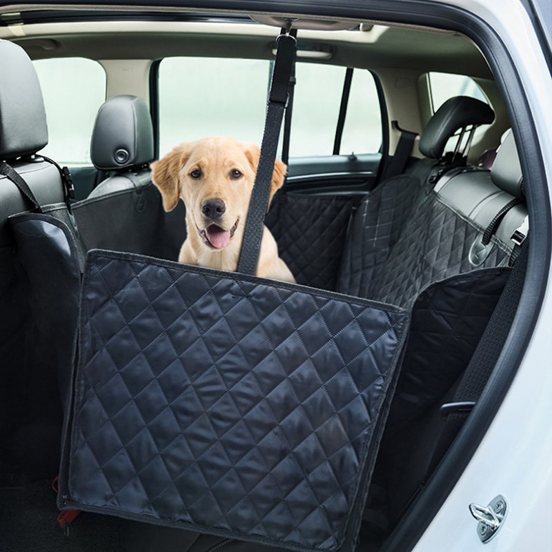 Разновидности чехлов для перевозки собак в автомобиле